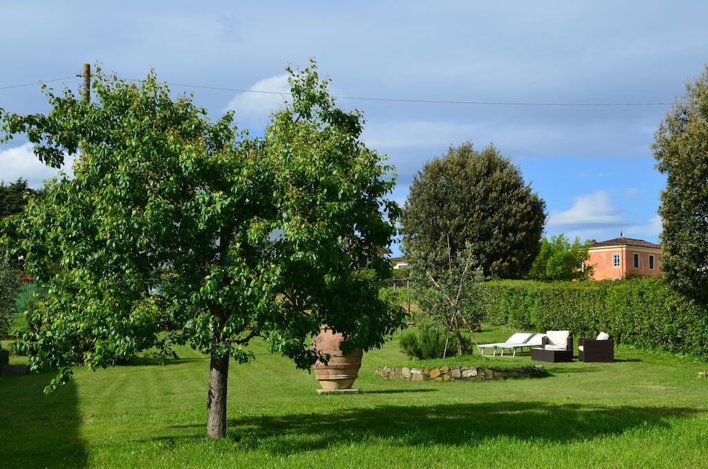 Agriturismo Al Podere Di Rosa Λούκα Εξωτερικό φωτογραφία
