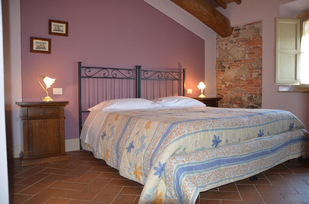 Agriturismo Al Podere Di Rosa Λούκα Εξωτερικό φωτογραφία